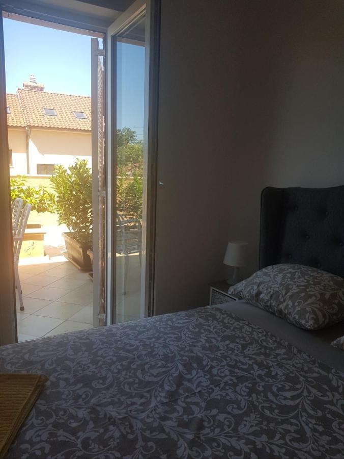 Allure Apartment No 1 Kornić Екстериор снимка