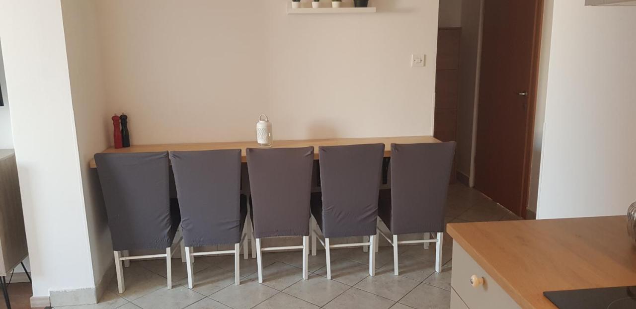 Allure Apartment No 1 Kornić Екстериор снимка